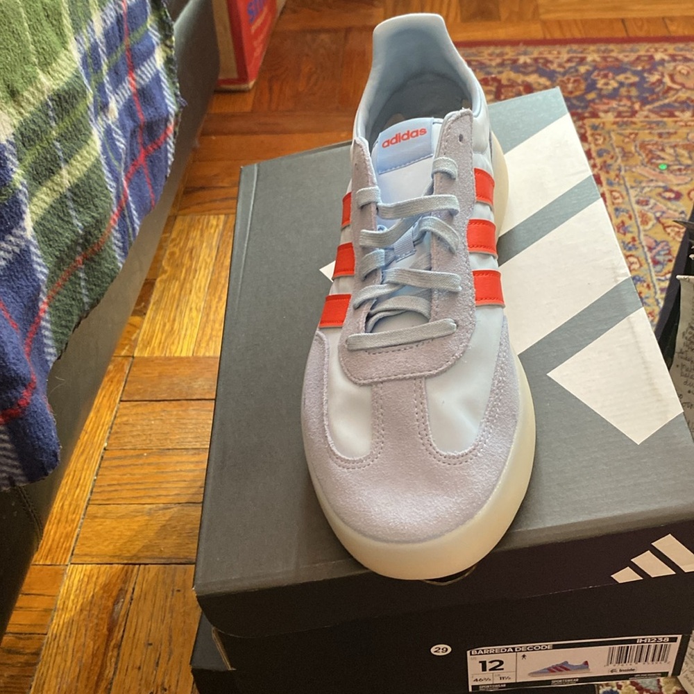 Adidas Men's Light Blue and Red Sneakers - Picture 4 of 4